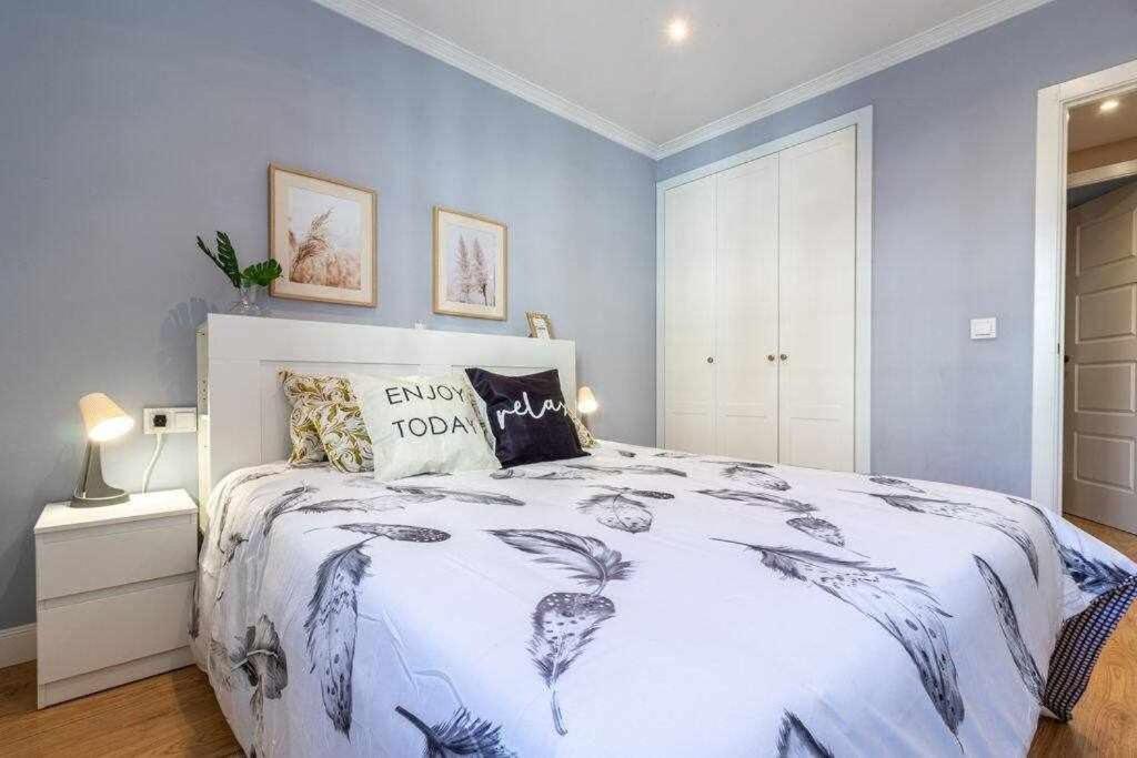 Appartement 3 Apartamento En Estadio Sevilla 8 Plazas 3 Hab Y Metro *