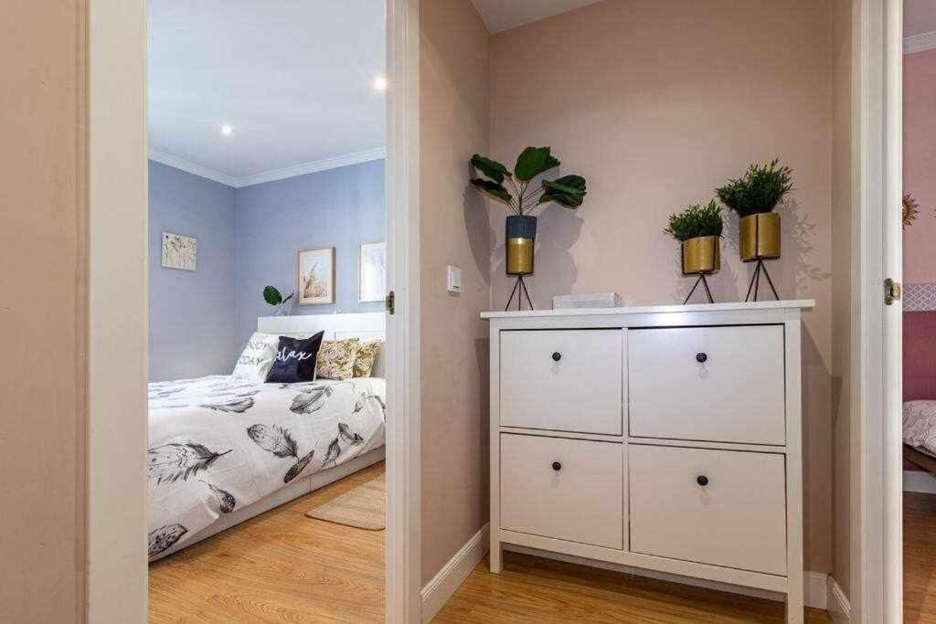Appartement 3 Apartamento En Estadio Sevilla 8 Plazas 3 Hab Y Metro