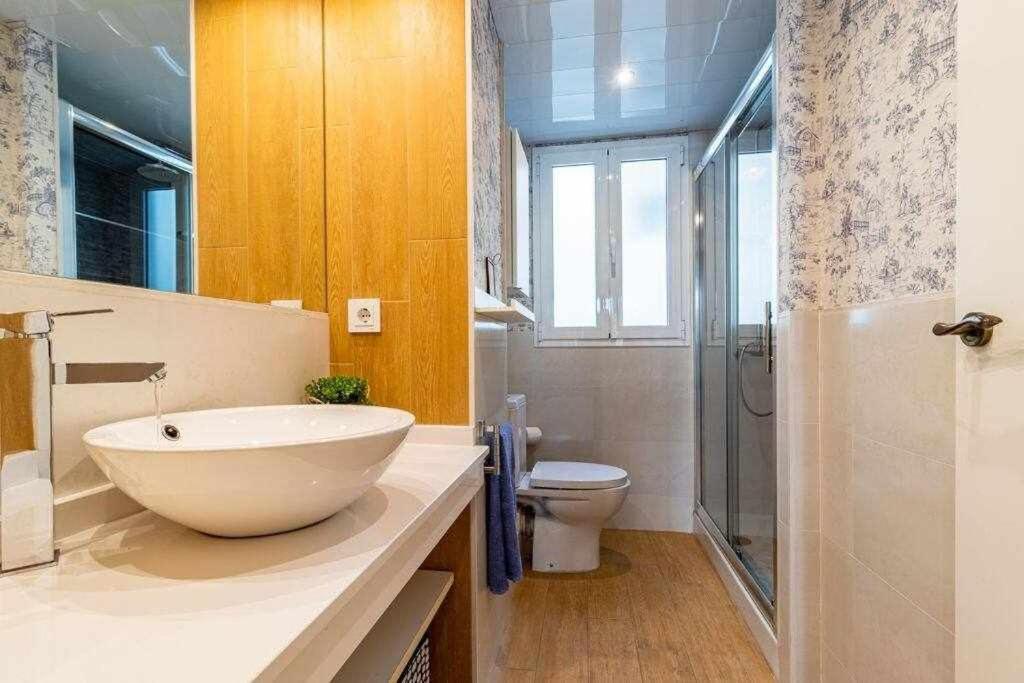 Appartement 3 Apartamento En Estadio Sevilla 8 Plazas 3 Hab Y Metro *