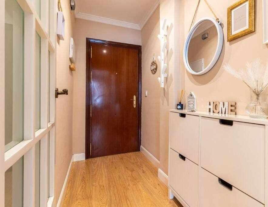 Appartement 3 Apartamento En Estadio Sevilla 8 Plazas 3 Hab Y Metro *